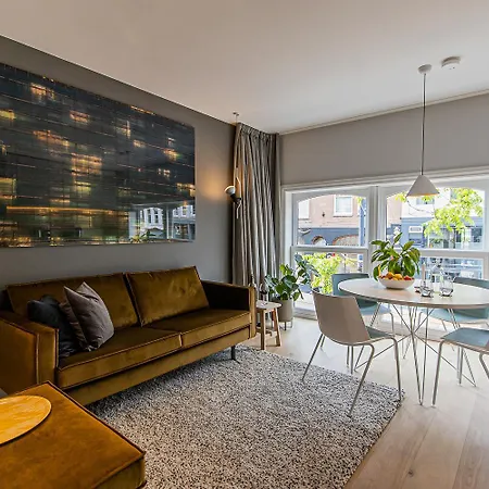 Apartment Bold City